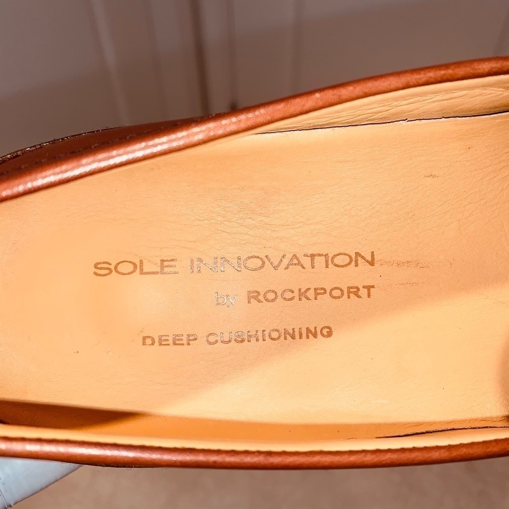 Rockport Classic Leather Penny loafer. - Picture 12 of 14